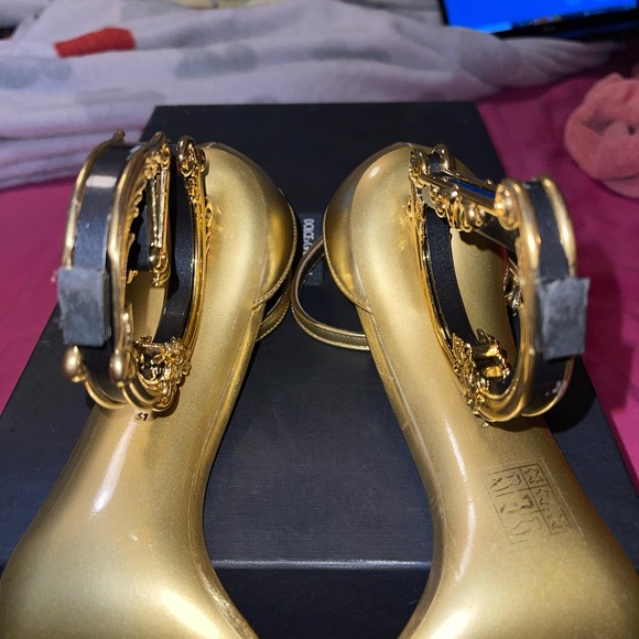 Women's D&G Sculpted High Heel Sandals WORN ONCE !! - Picture 10 of 16